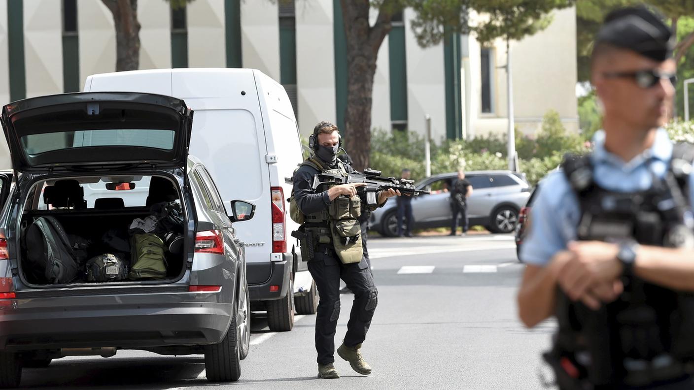 Rafforzate le misure di sicurezza attorno a tutte le sinagoghe francesi