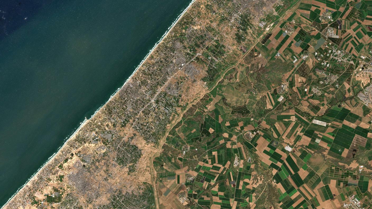 Una veduta satellitare sulla Striscia di Gaza dello scorso gennaio, tre mesi dopo l'offensiva israeliana