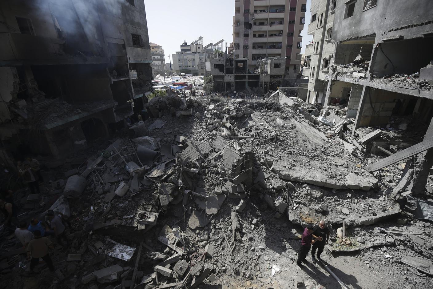 Nuovi raid con un pesante bilancio a Gaza
