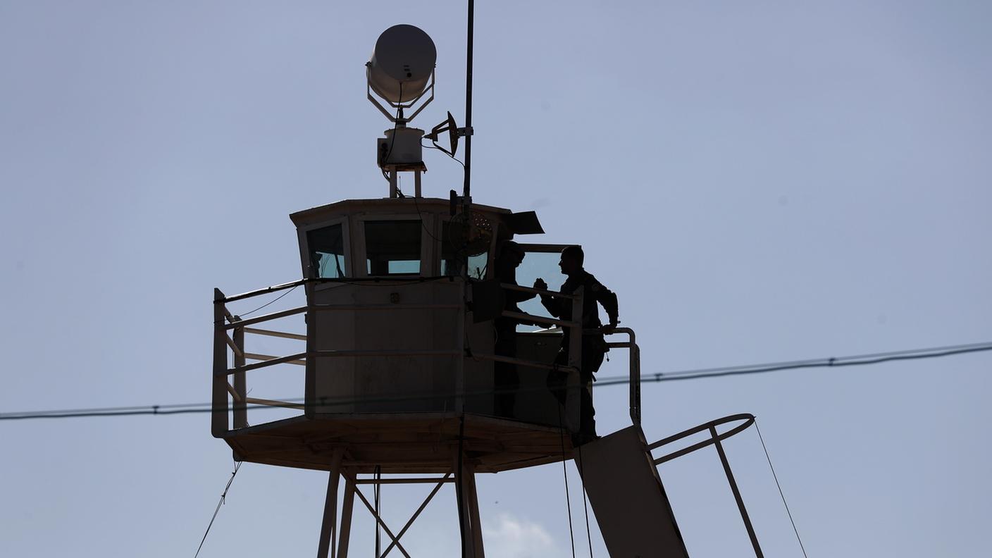 Una torretta di osservazione ONU in una foto d'archivio