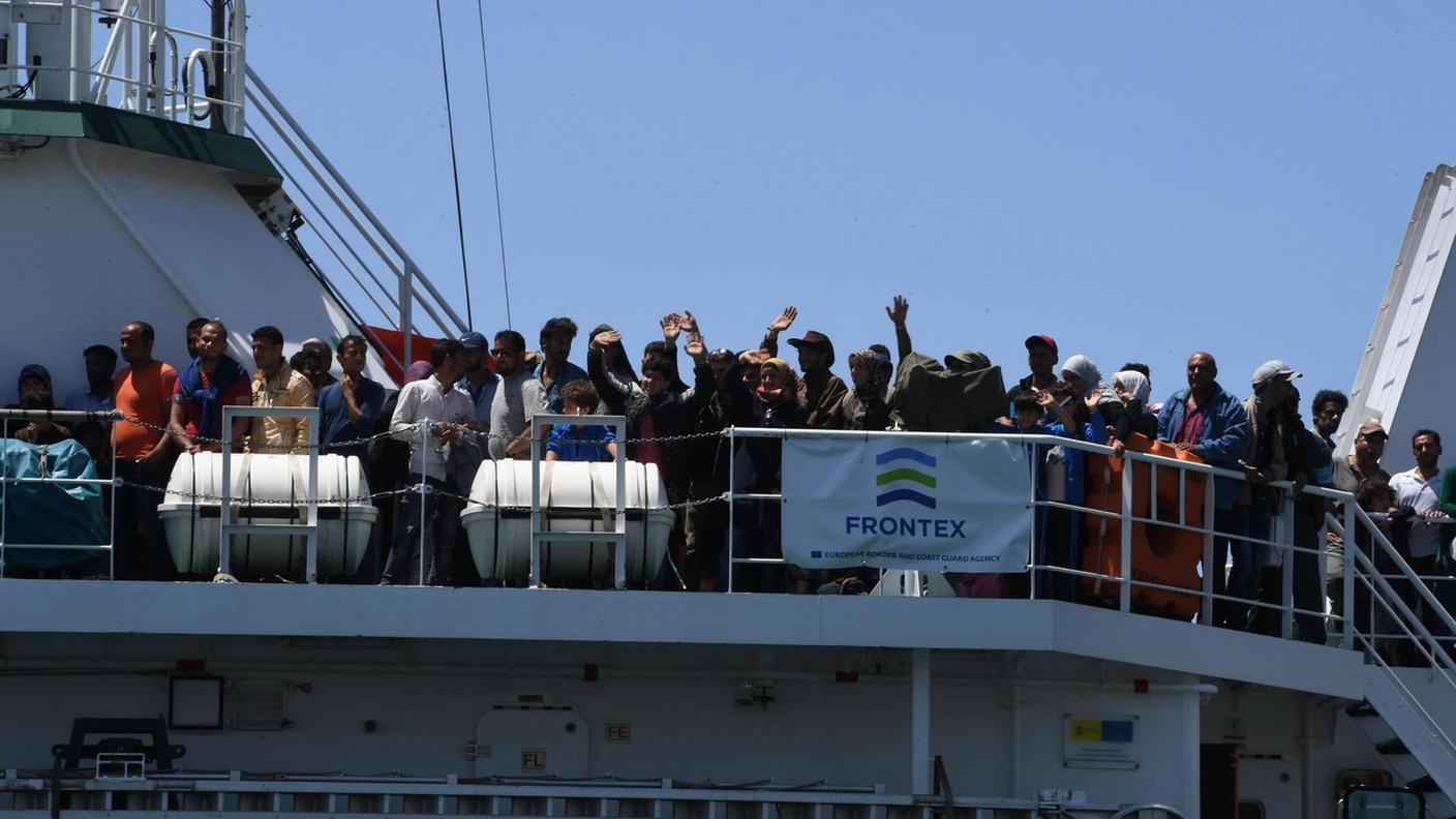 Cala il numero degli sbarchi sulle coste italiane