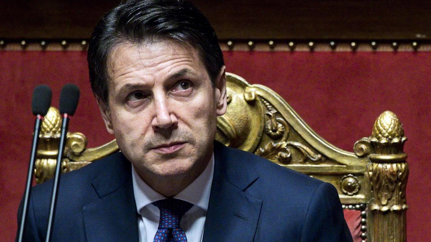 "Populista e antisistema"