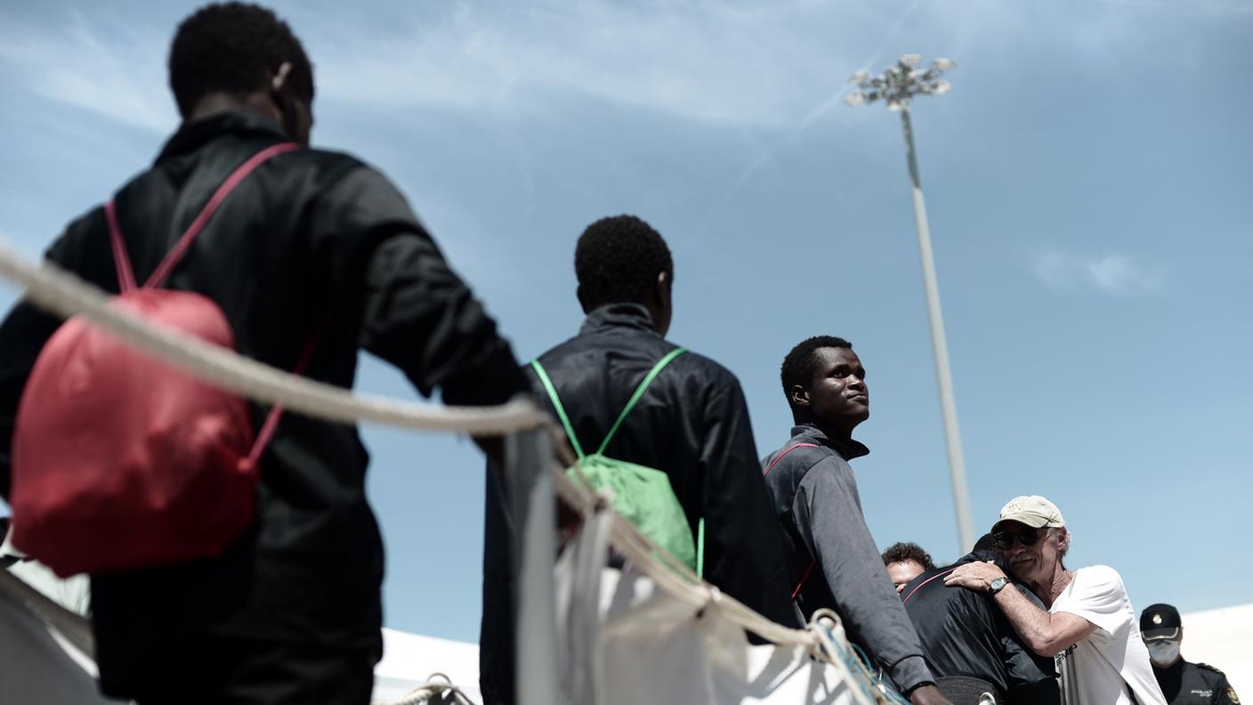 Dopo lo sbarco molti guardano verso Parigi