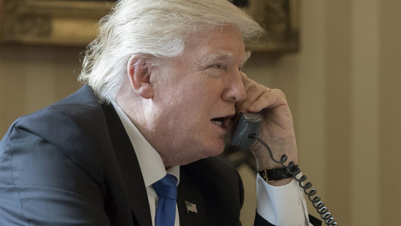 Trump si è intrattenuto alcuni minuti con il falso senatore