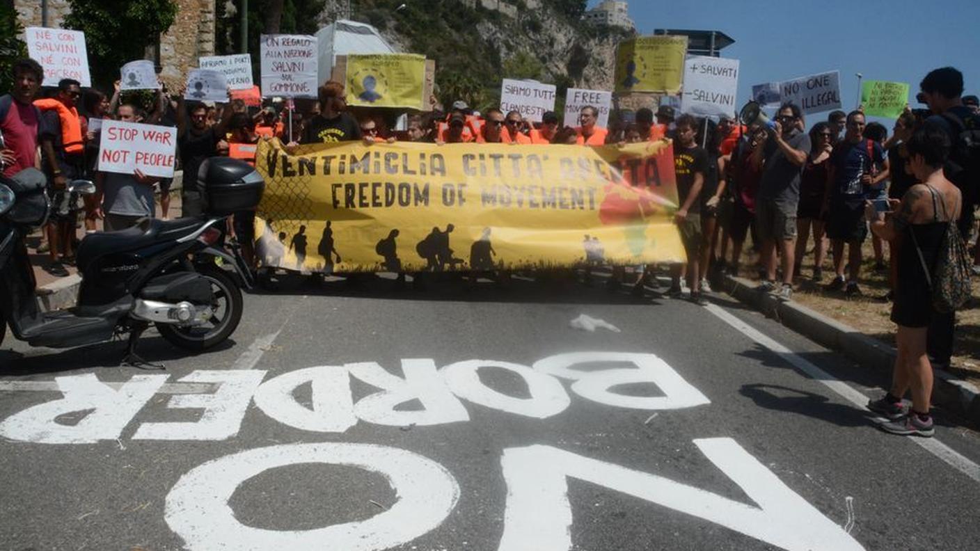 A Ventimiglia per opporsi alla politica europea