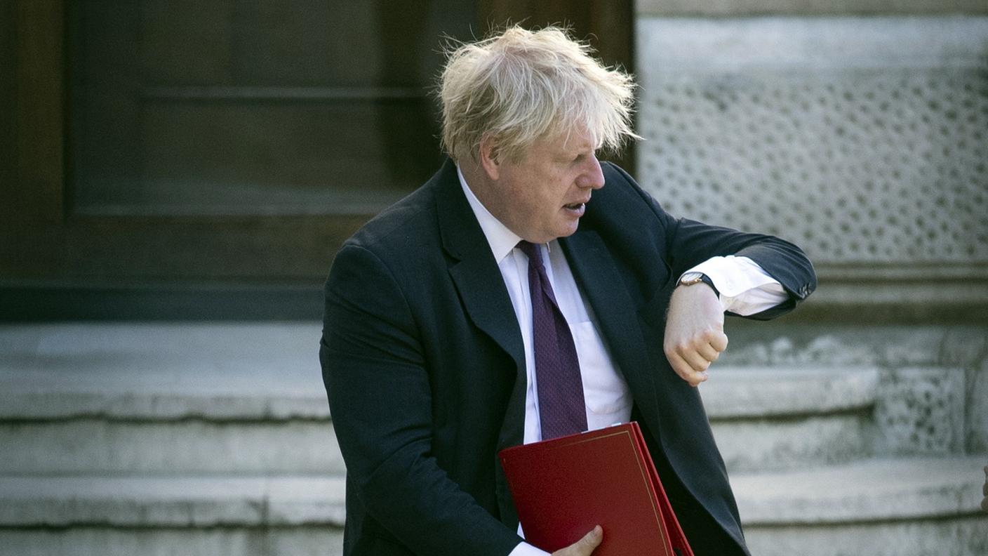 Boris Johnson riprende in mano la penna