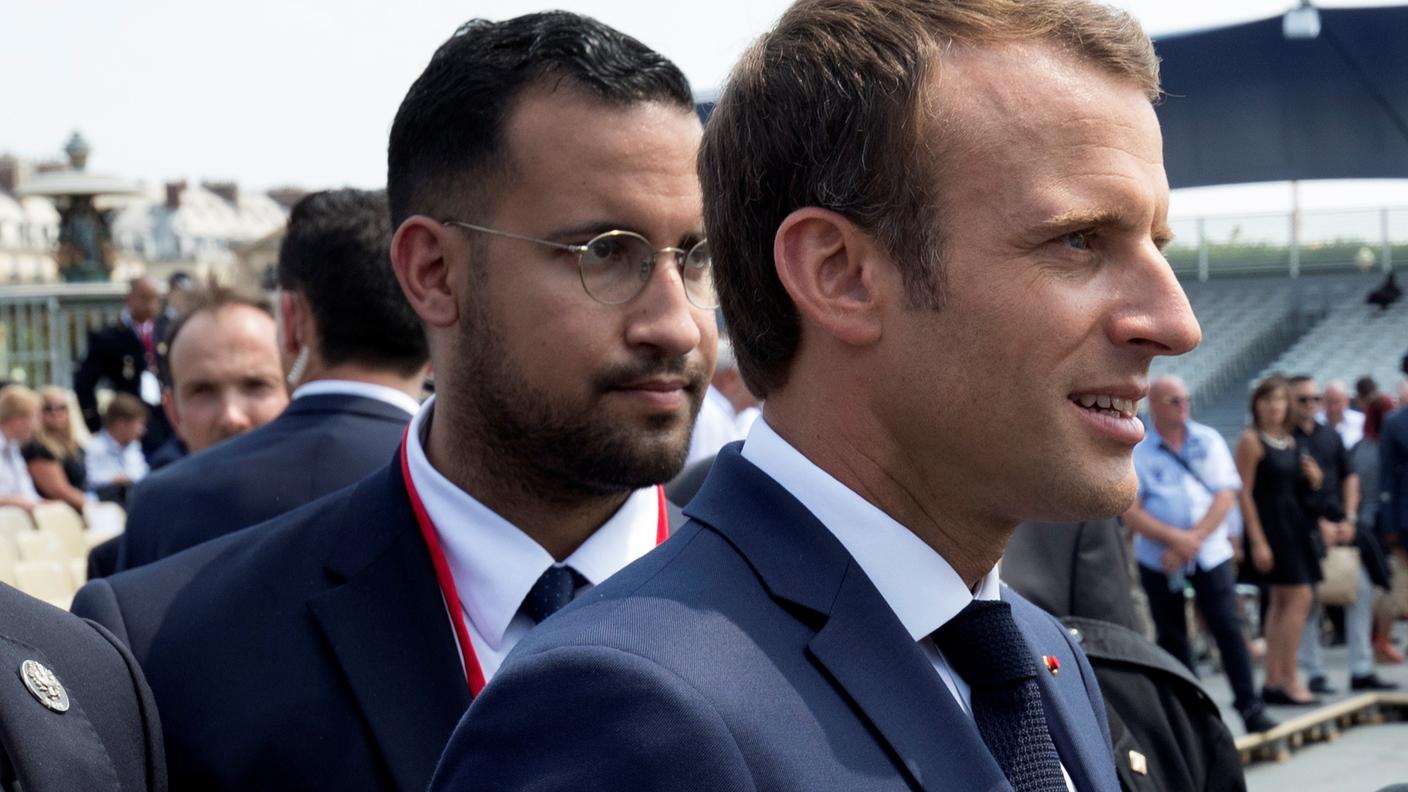 Benalla, qui alle spalle del capo dell'Eliseo. Il caso sta ormai scuotendo la presidenza francese