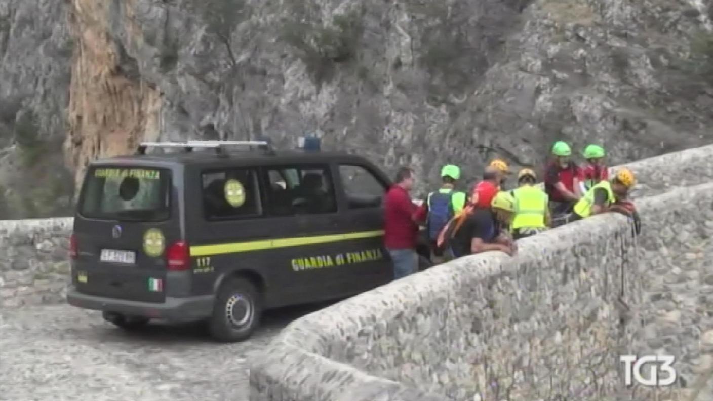 Proseguono le ricerche