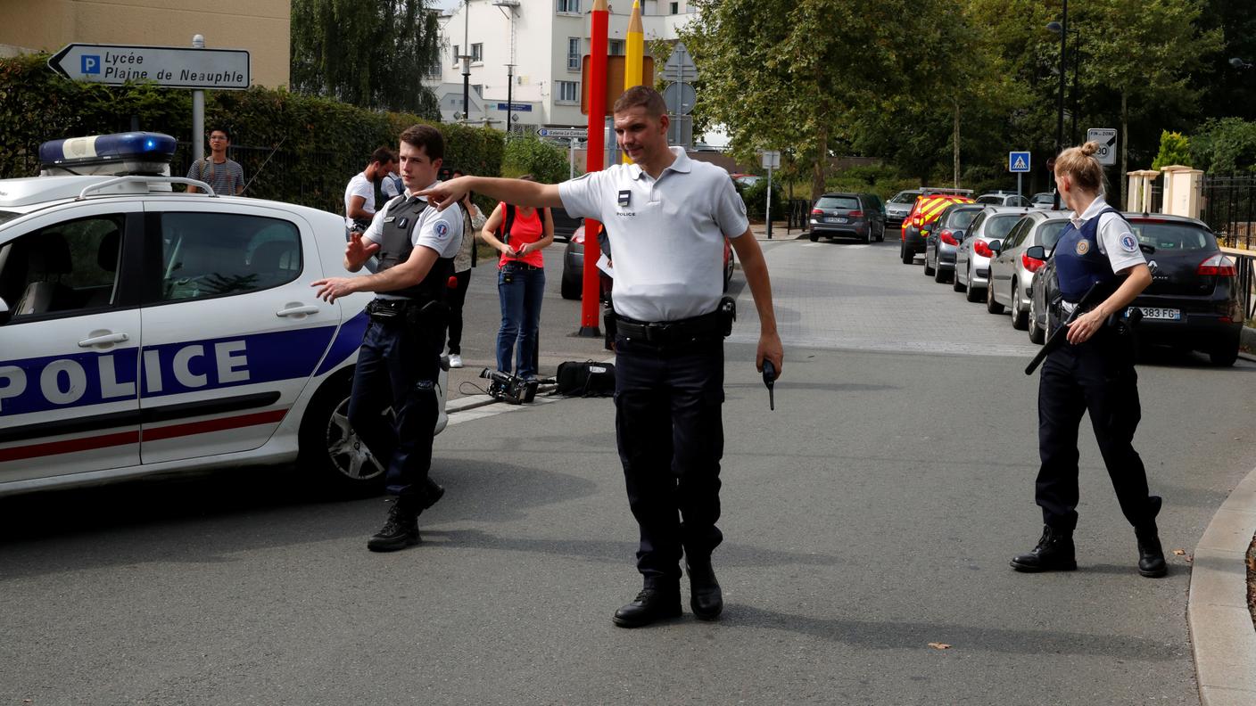 La polizia ha isolato la zona dell'aggressione