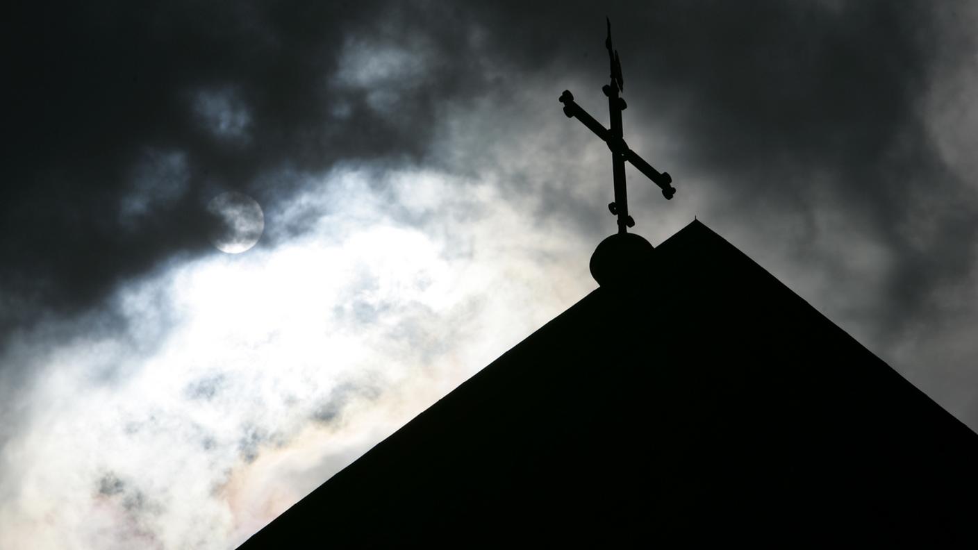 Papa Francesco convoca un vertice straordinario