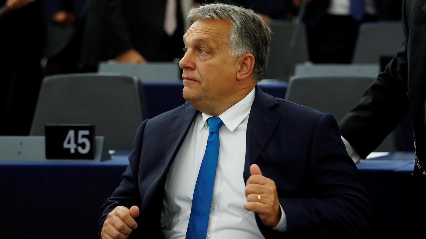 Orban ritiene che l'attuale Parlamento e Commissione europei siano ormai a fine ciclo