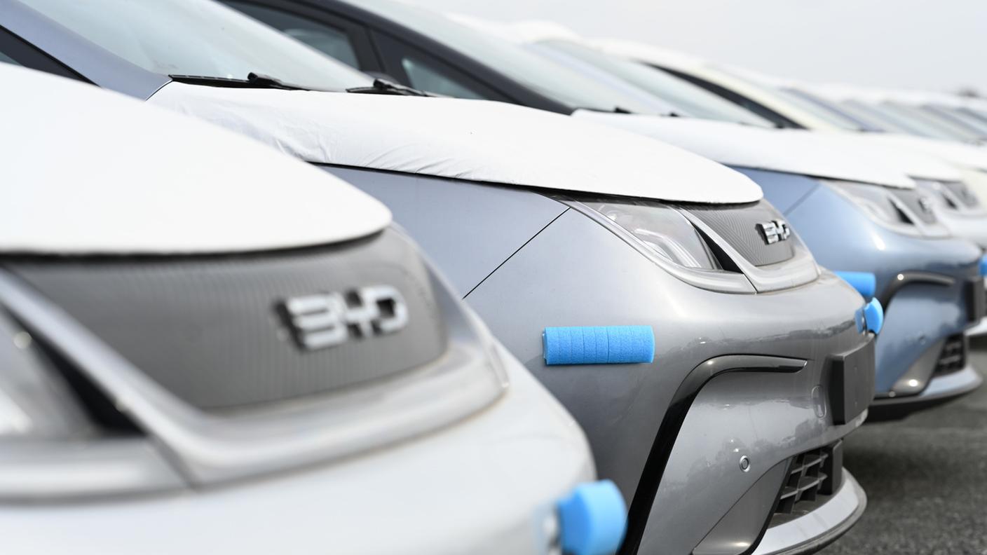 Gli operai cinesi erano trattati in condizioni di moderna schiavitù nel cantiere di una fabbrica della BYD in Brasile