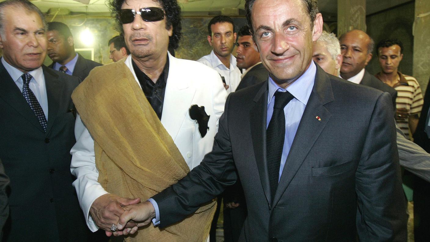 Gheddafi riceve Sarkozy a Tripoli, 25 luglio 2007