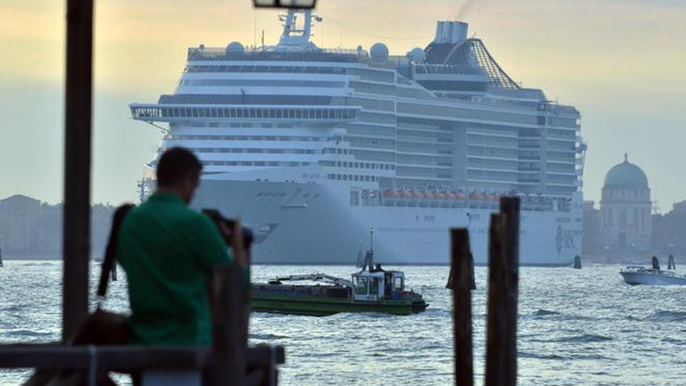 Venezia, una città invasa dai turisti