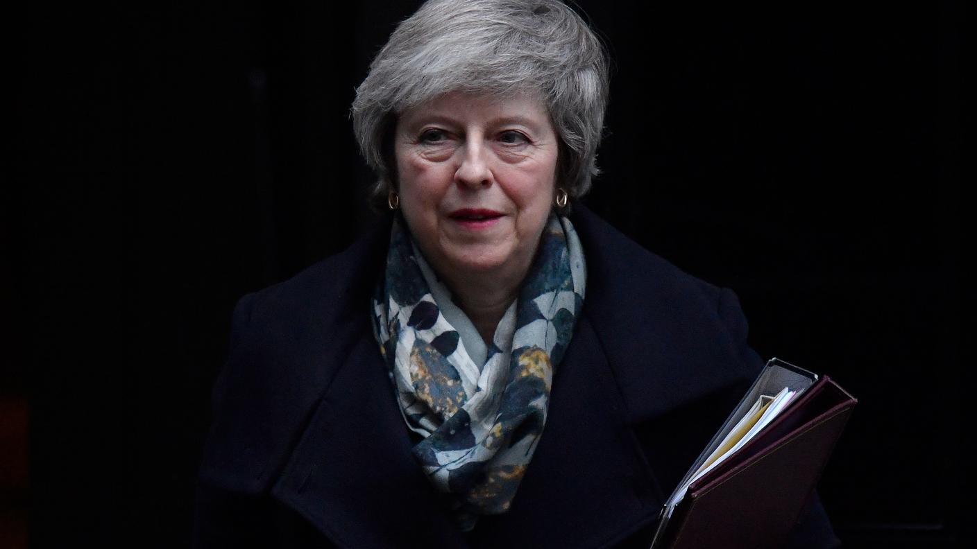 Giornata cruciale per la prima ministra britannica