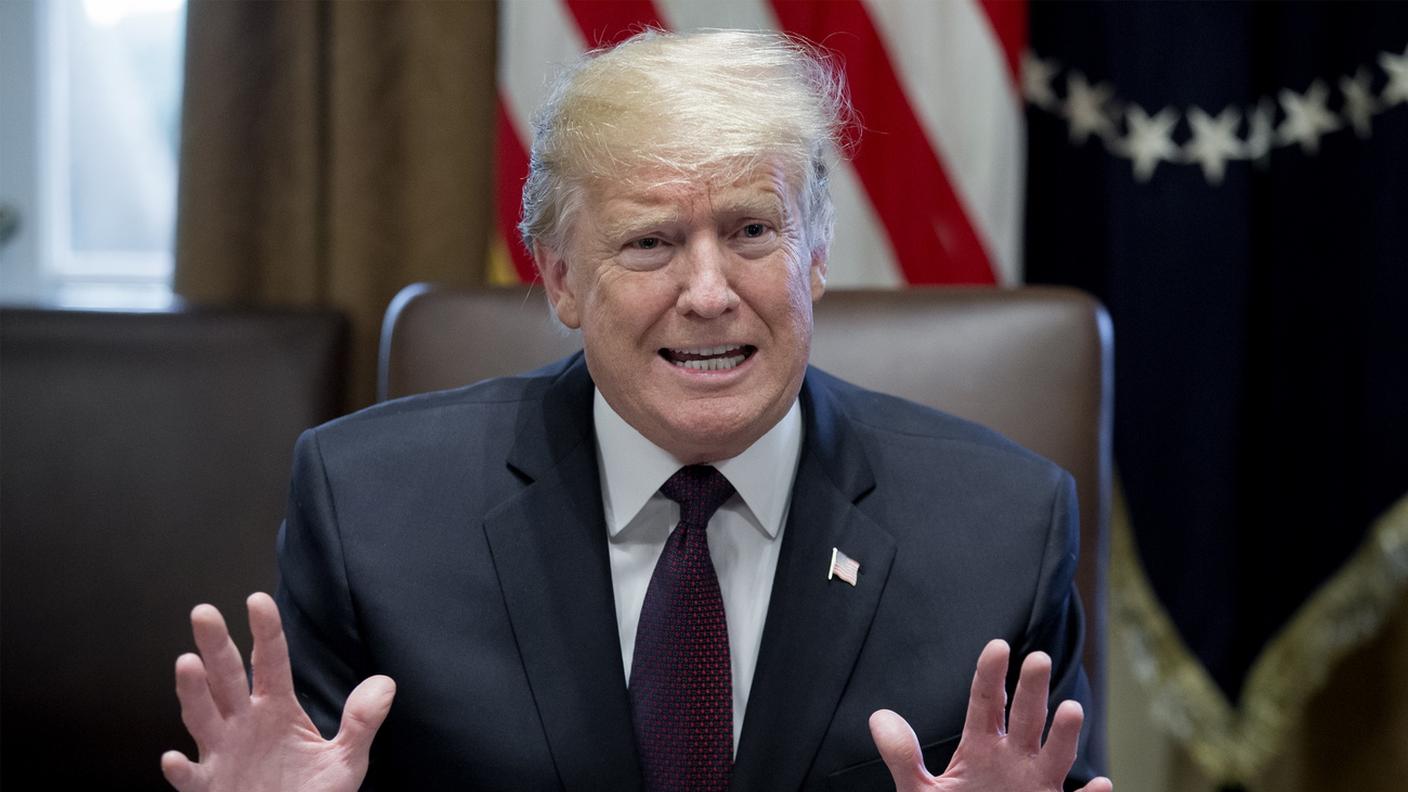 Donald Trump; lo shutdown ha lasciato senza stipendio 800'000 dipendenti federali