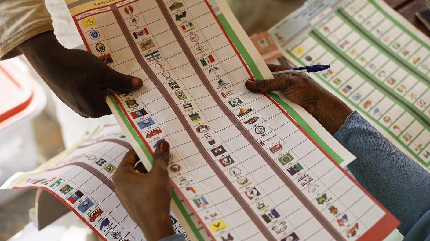 Una scheda per scegliere tra 73 candidati