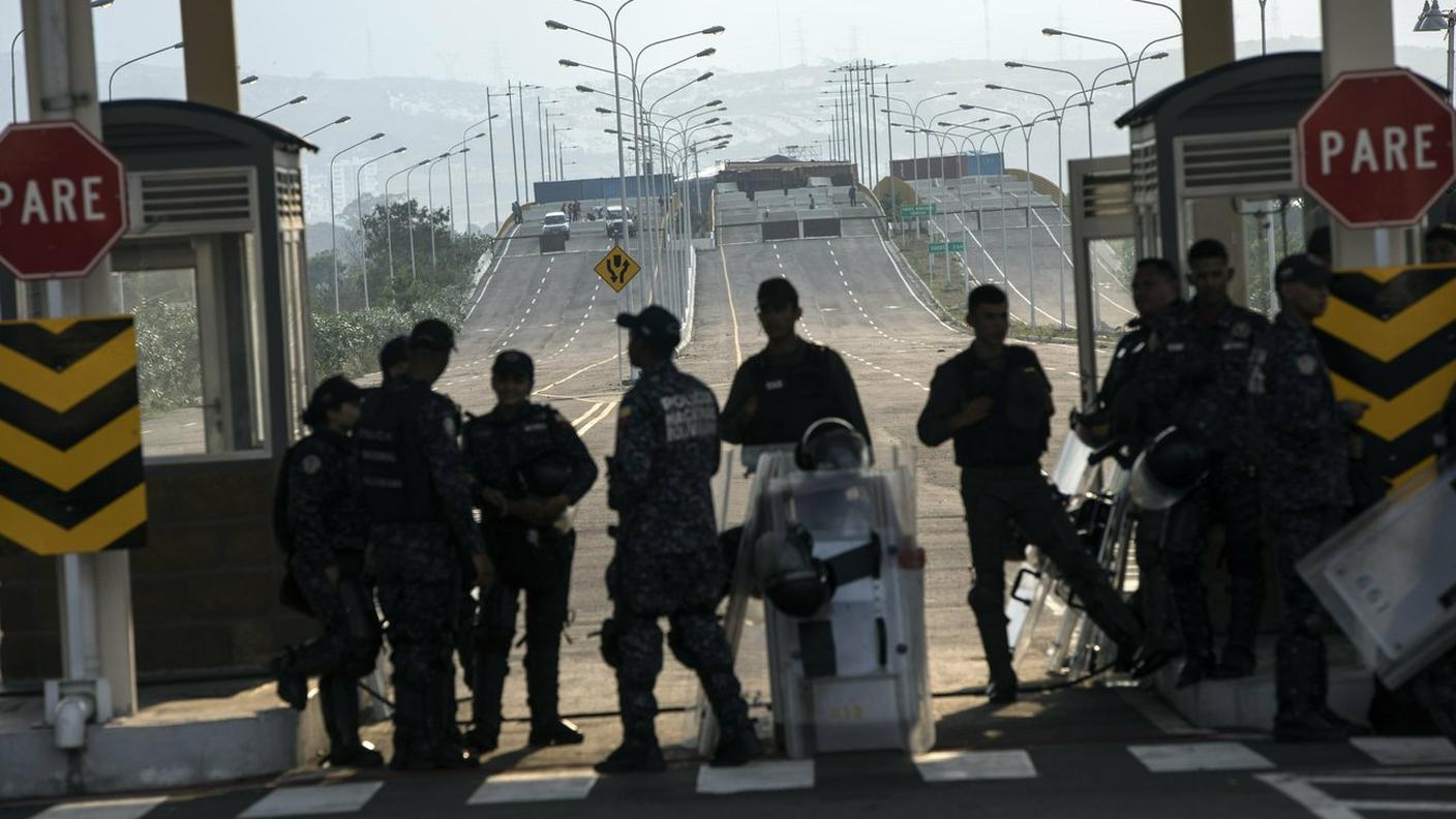 Il presidente Maduro sta blindando le frontiere venezuelane
