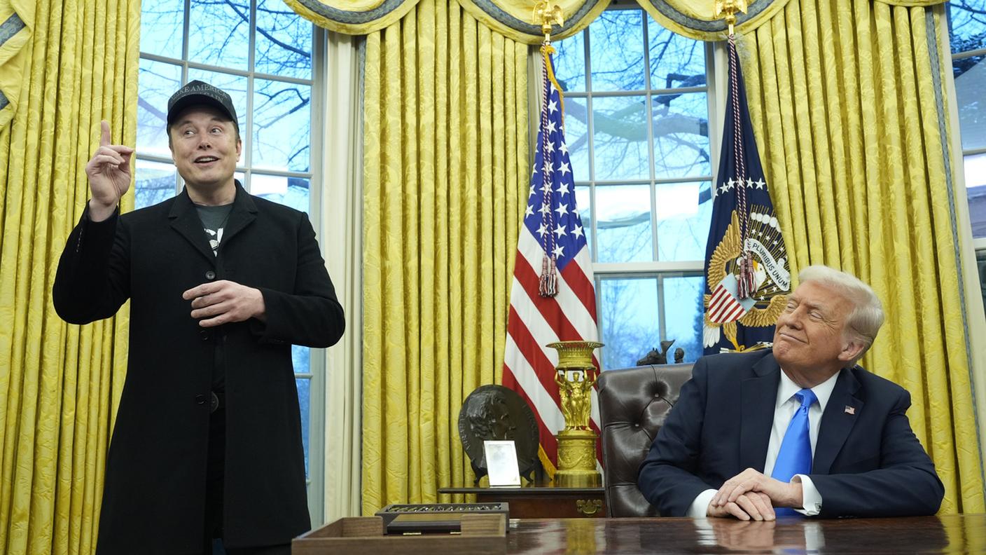 Elon Musk e Donald Trump insieme alla Casa Bianca nei giorni scorsi
