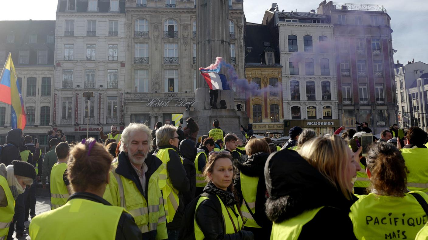 I gilet gialli in piazza per la 19esima volta