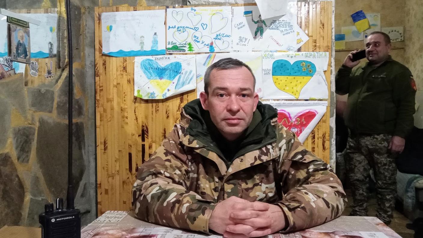 Il maggiore Pavlo, comandante di un battaglione della 115ª brigata di fanteria meccanizzata ucraina. 