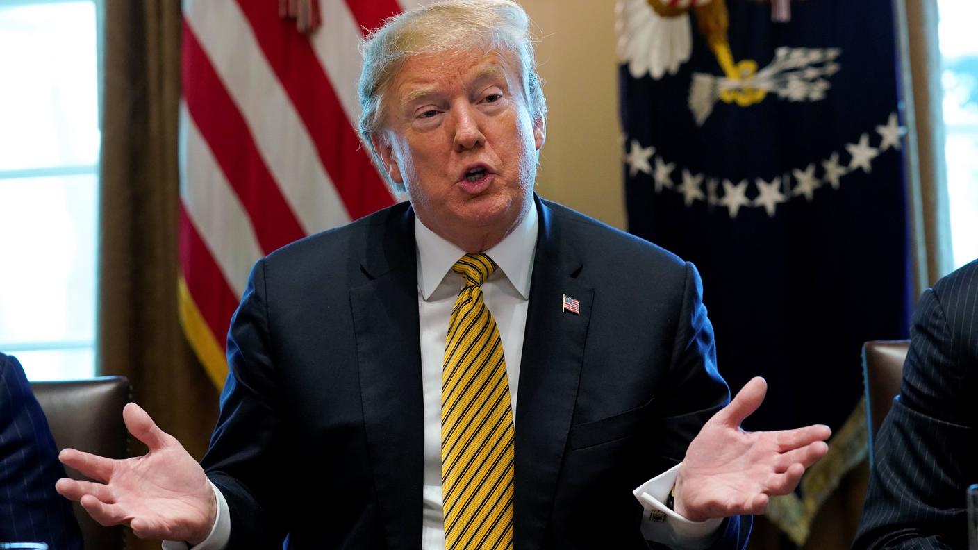 Donald Trump stringe la morsa degli Stati Uniti contro l'economia di Teheran