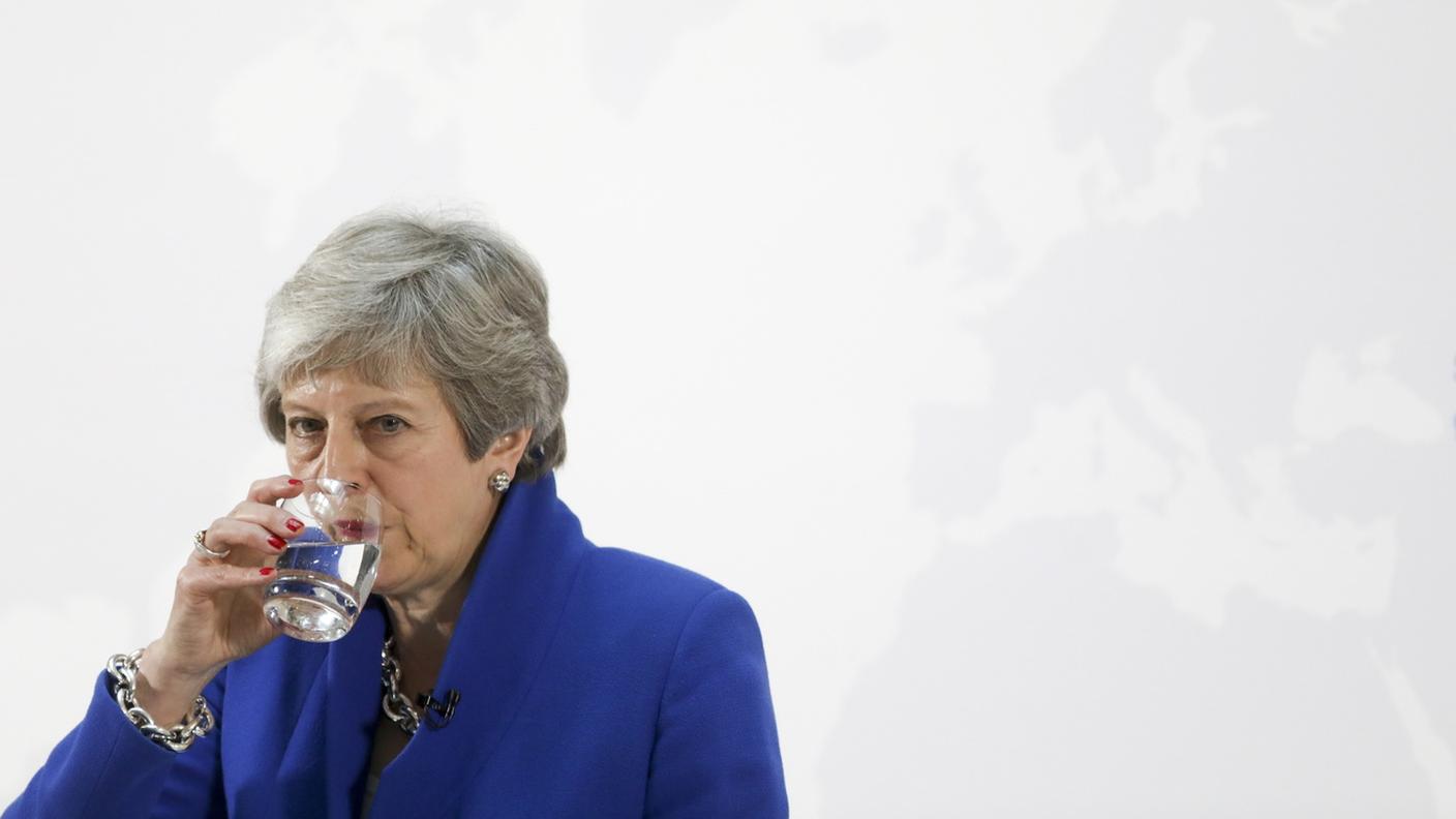 Theresa may in un'immagine scattata proprio oggi a Londra