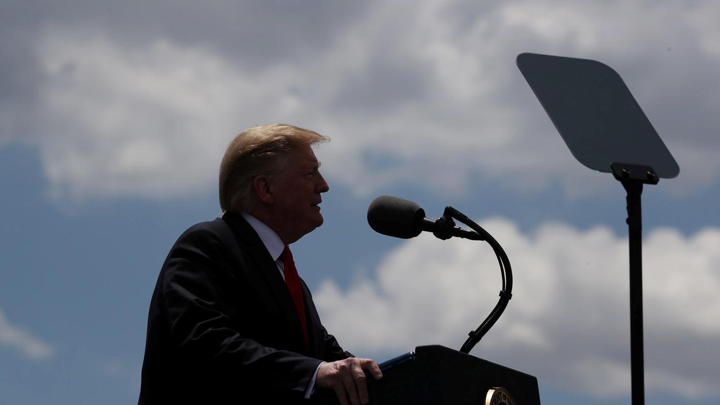 Trump fa aleggiare oscure nubi sul Messico minacciando l'imposizione di dazi