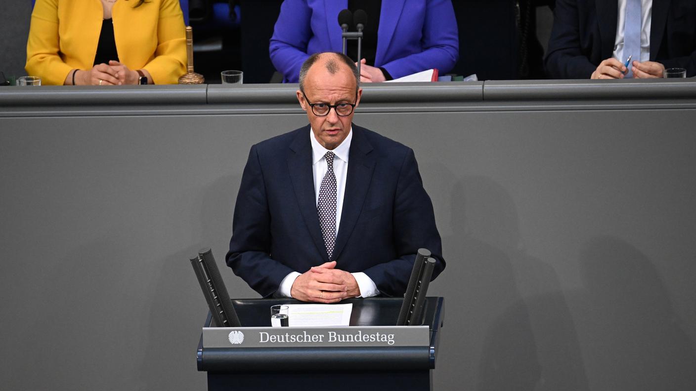 Friedrich Merz al Bundestag martedì
