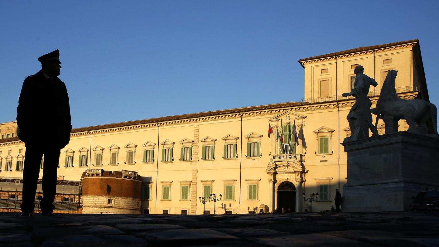 Giovedì in giornata si esauriranno al Quirinale le consultazioni per risolvere la crisi di Governo