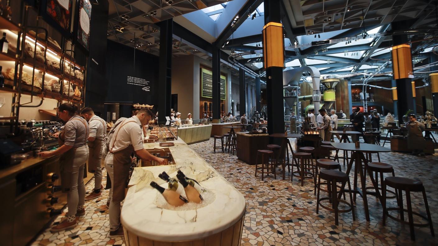 Un caffè, a Milano, della catena Starbucks