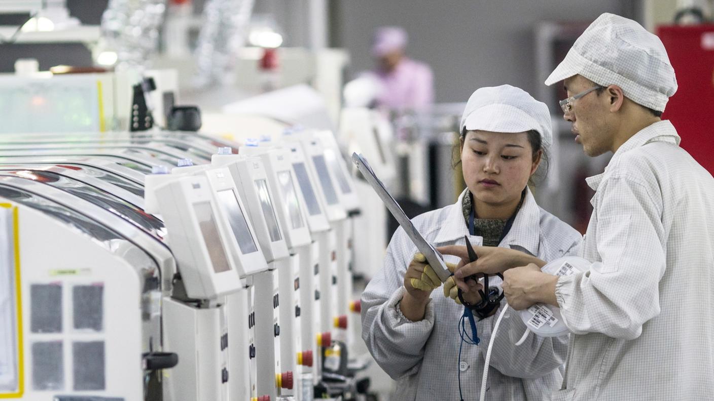 Fabbrica della Foxconn, produttrice degli iPhone, in Cina in un'immagine d'archivio