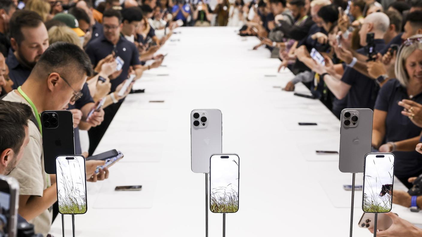 Nuovi modelli di iPhone 16 presentati il 9 settembre 2024 presso il campus di Apple Park a Cupertino, California, USA