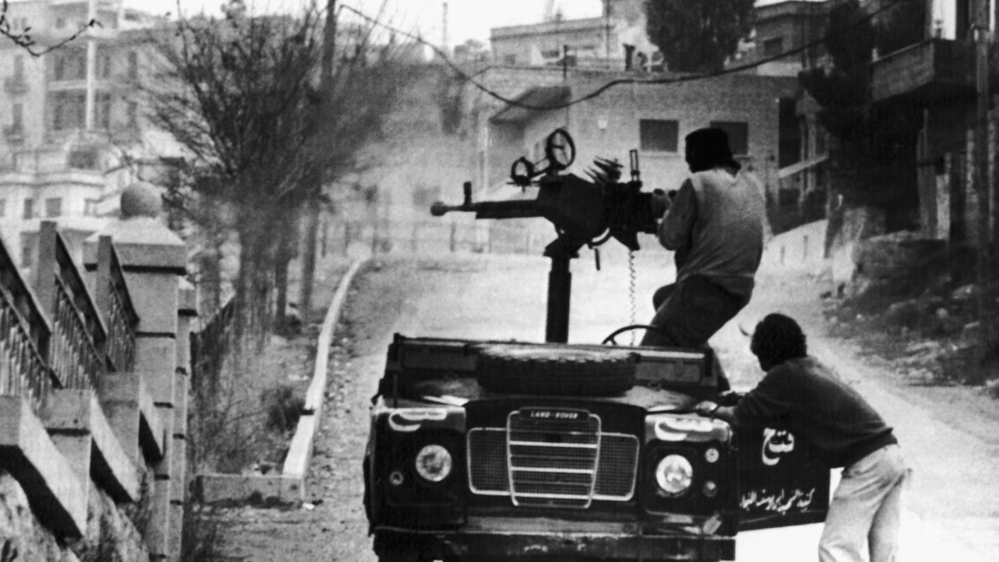 Beirut, 1976: un guerrigliero palestinese del Fatah 