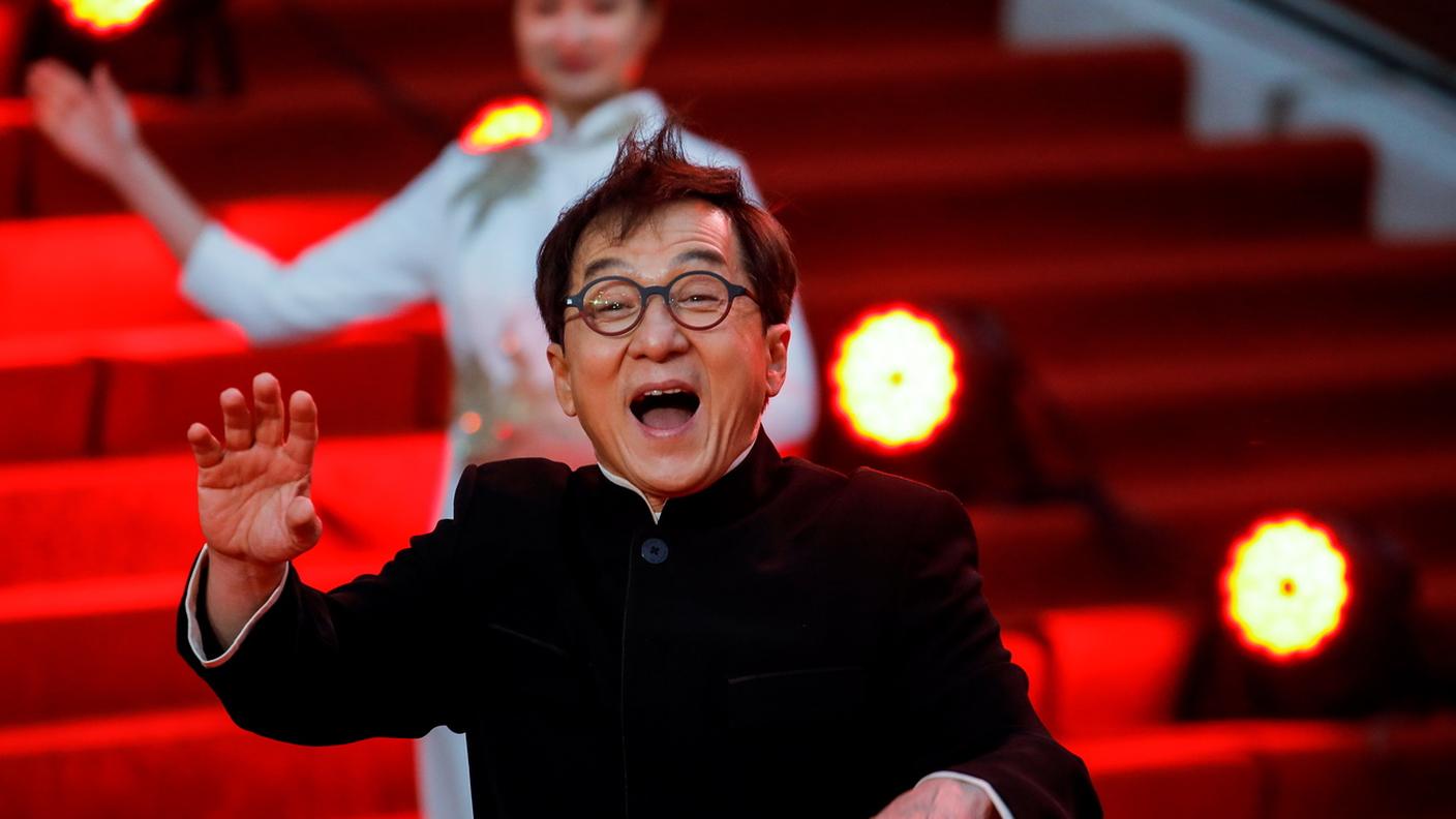 Jackie Chan fotografato nel 2023 al Festival di Pechino