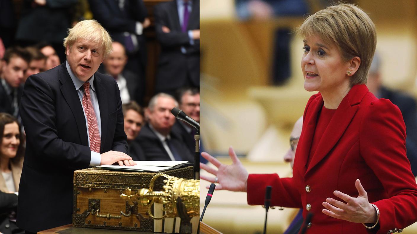 Johnson presenta il programma, Sturgeon mira all'autodeterminazione
