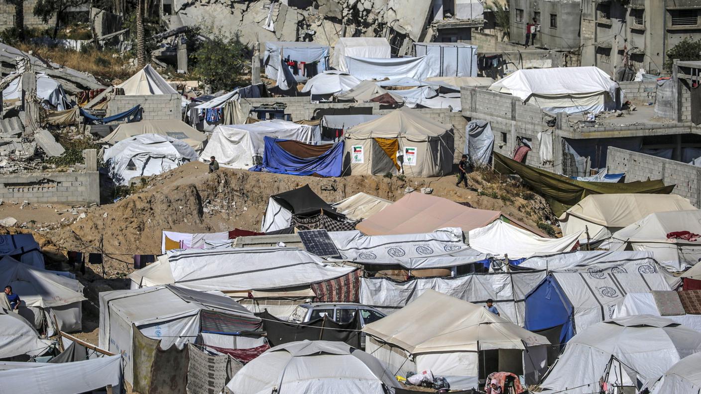 Gaza rasa al suolo. La crisi umanitaria si aggrava di giorno in giorno