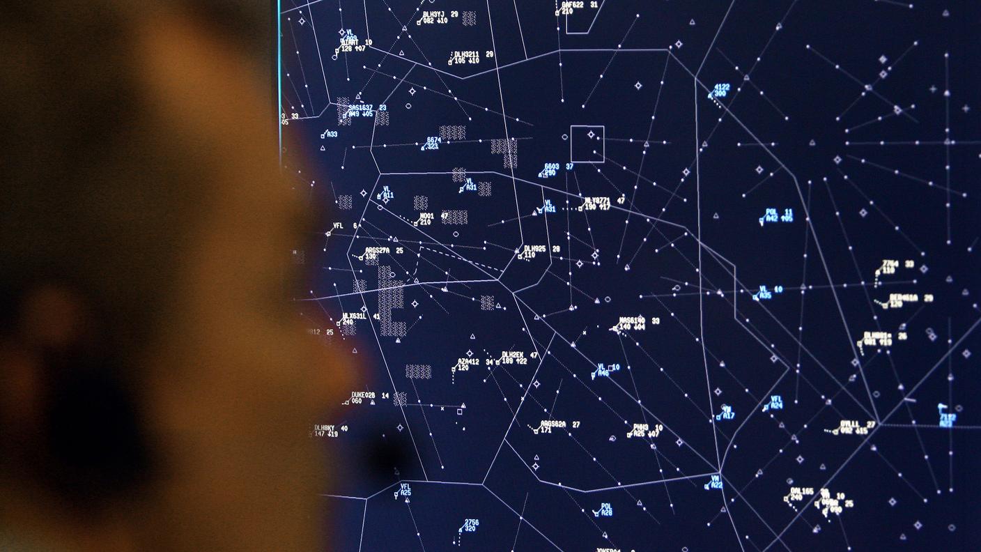 I controllori di volo sono pochi e sotto stress