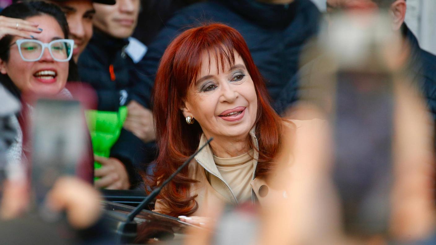 Cristina Kirchner a causa della sua età (72 anni) dovrebbe evitare il carcere a favore degli arresti domiciliari