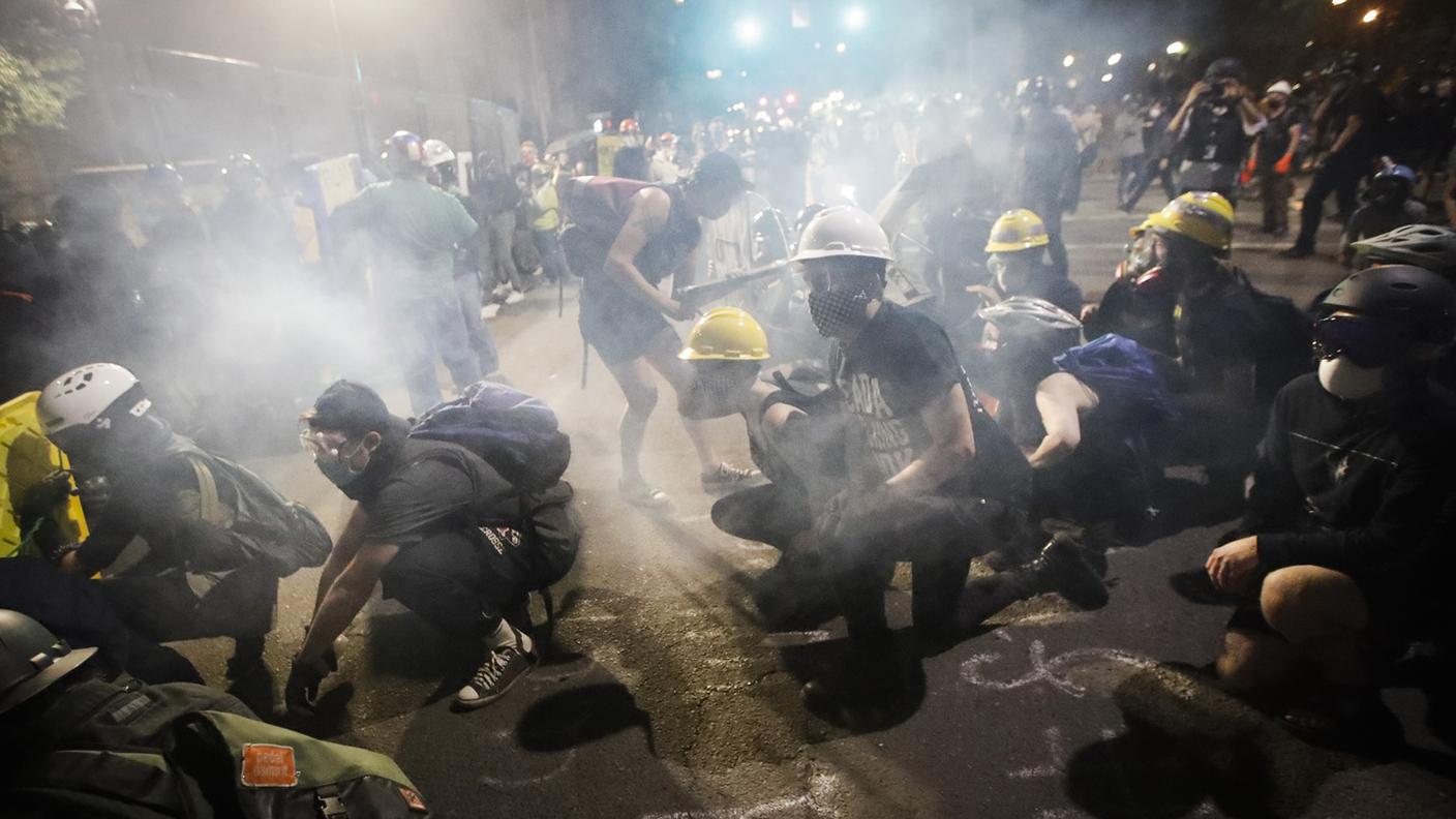 Portland, continuano le proteste e le contestazioni contro i Federali