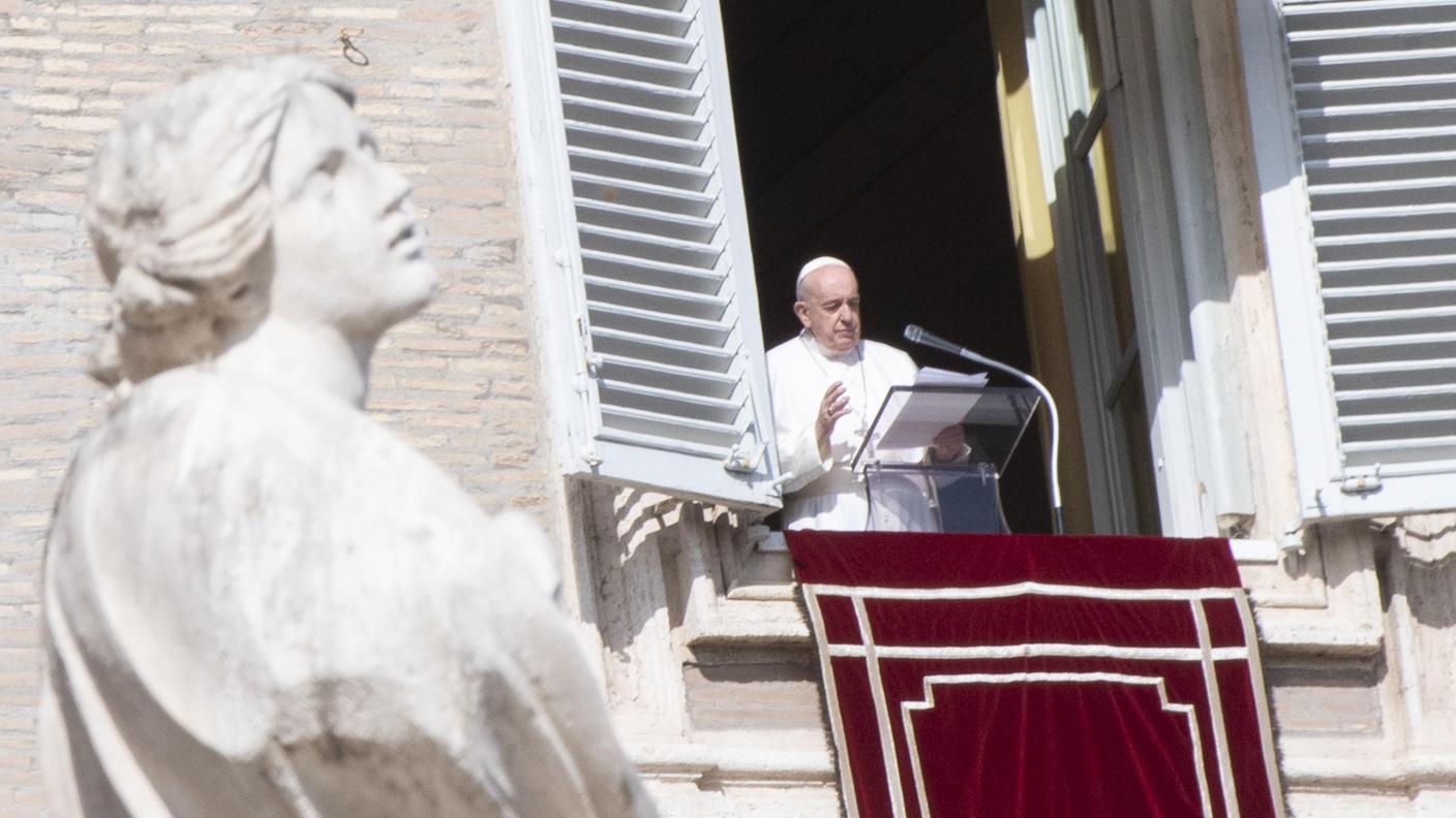 Papa Francesco ha annunciato la decisione al termine dell'Angelus