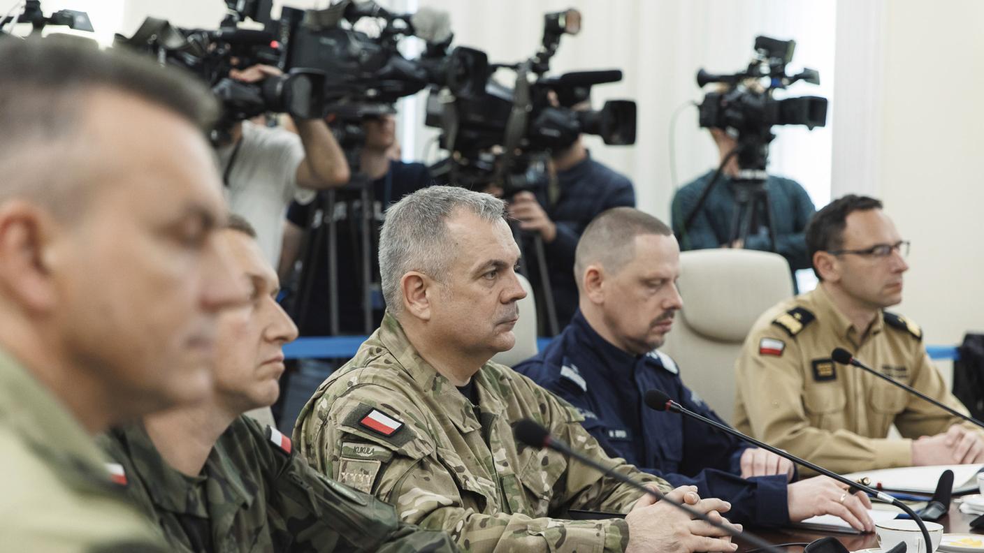 La riunione di emergenza delle forze armate polacche a Varsavia