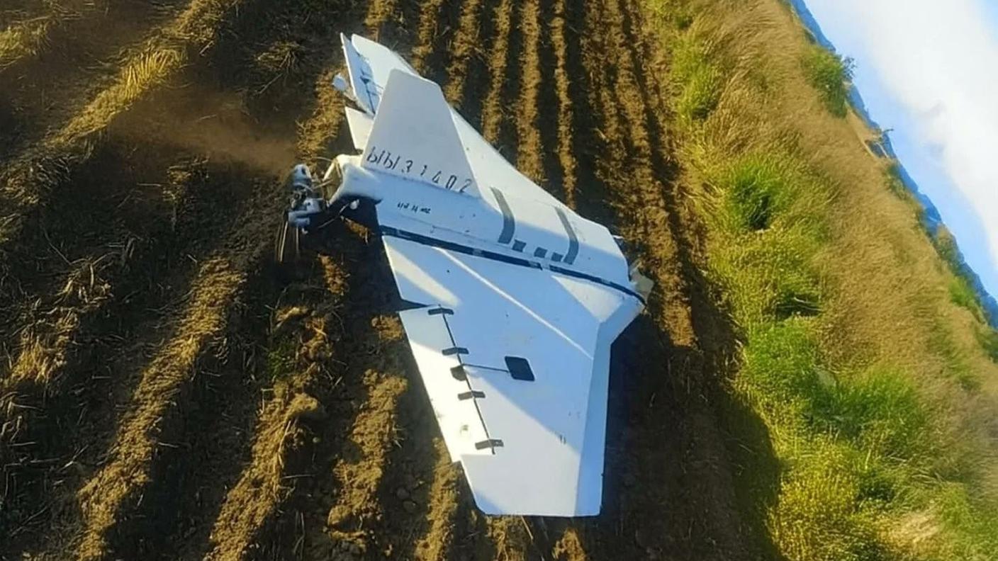 Uno dei droni caduti in territorio polacco mercoledì a Mniszkow, località a 300 km dal confine ucraino
