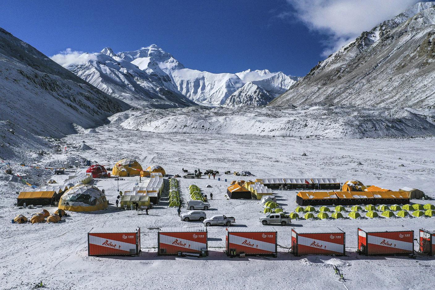 Il Campo Base Nord del Monte Everest in un'immagine di archivio
