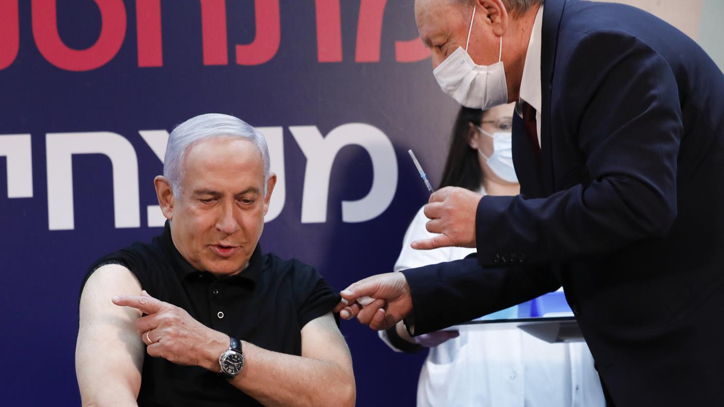 Netanyahu fra i primi vaccinati