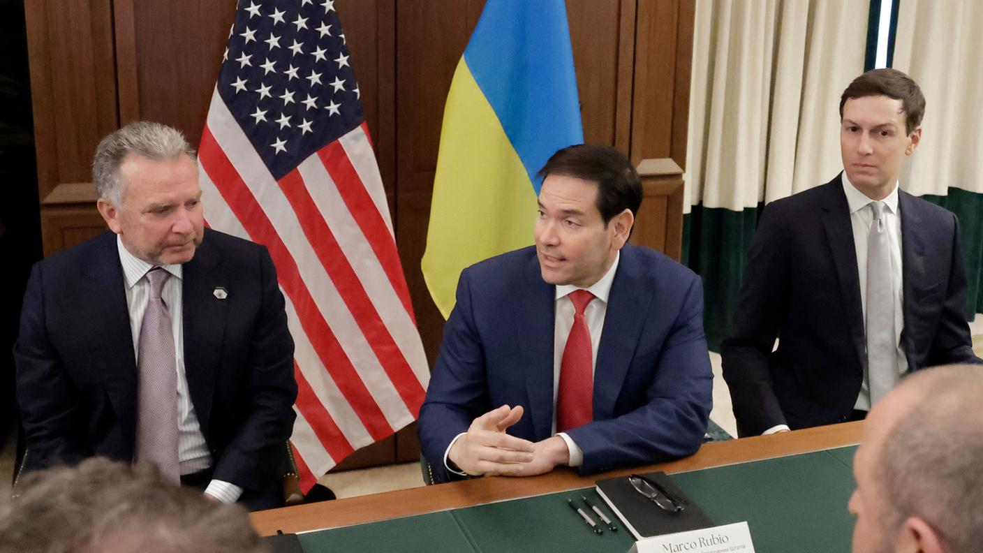 Steve Witkoff, Marco Rubio e Jared Kushner all'incontro con i funzionari ucraini, 30 novembre 2025, Hallandale Beach, Florida