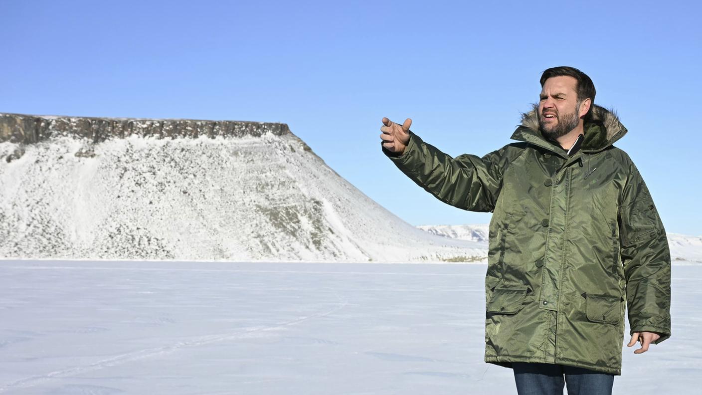 Il vicepresidente USA J.D. Vance, che è stato in Groenlandia nel marzo 2025, incontra i vertici dell'isola e della Danimarca a Washington