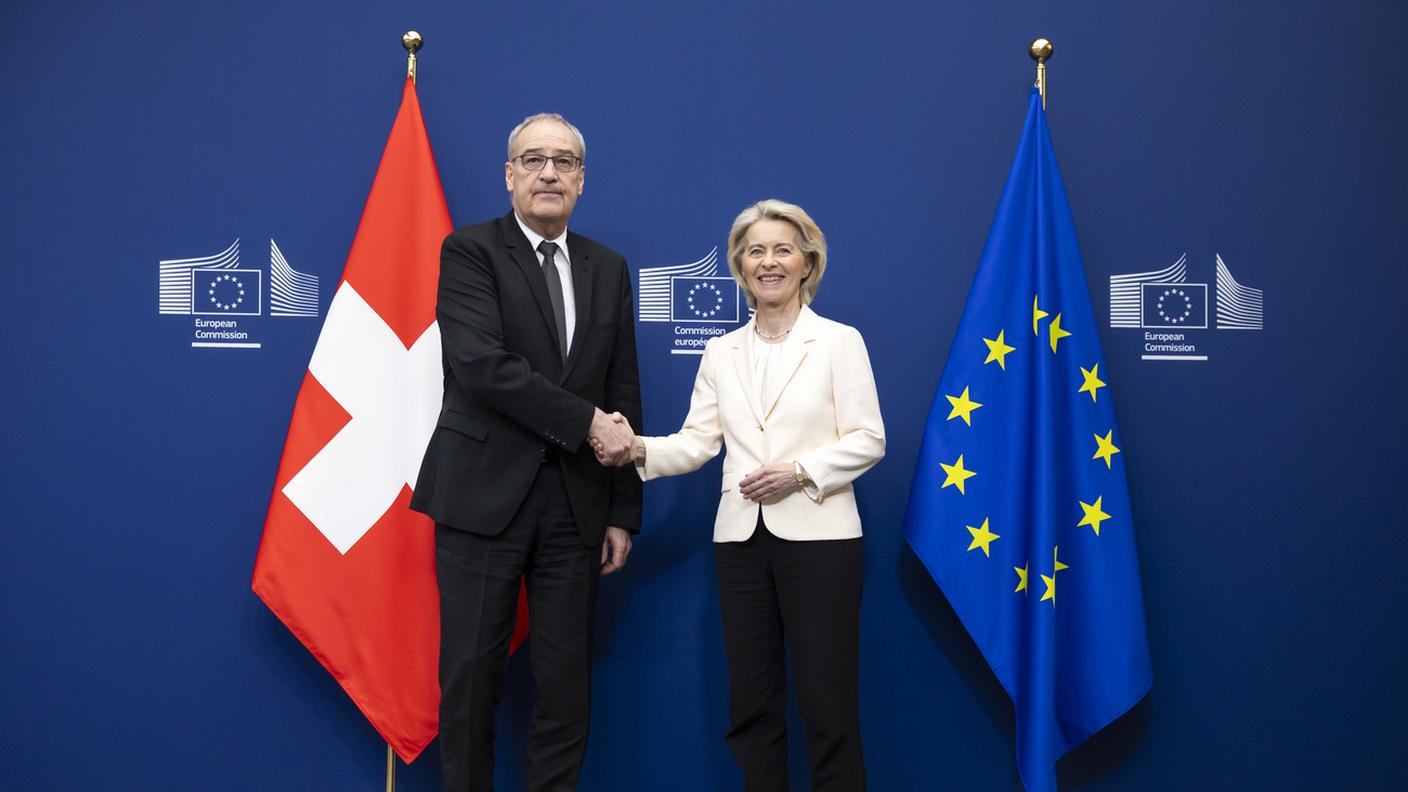  Il presidente della Confederazione Guy Parmelin e la presidente della Commissione europea Ursula von der Leyen