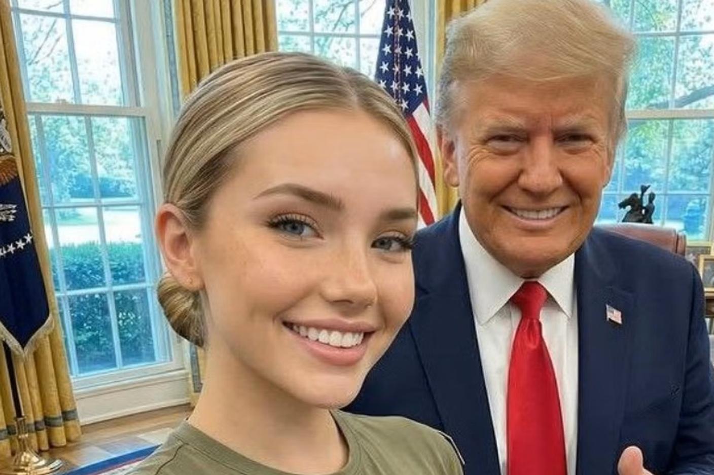 Jessica Foster nello Studio Ovale con Donald Trump