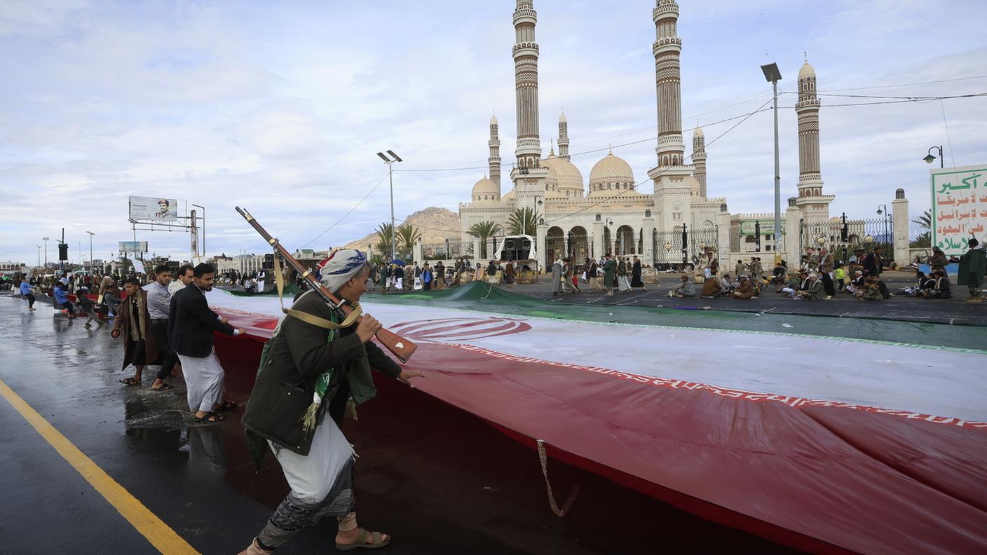 Sostenitori degli Houthi e un evento in favore dell'Iran venerdì scorso a Sana'a